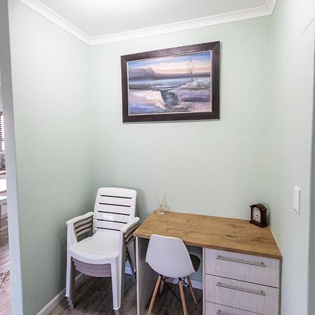 Salty Corner Cottage Swakopmund Exterior foto